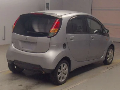 MITSUBISHI I