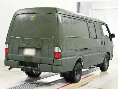 MAZDA BONGO BRAWNY VAN