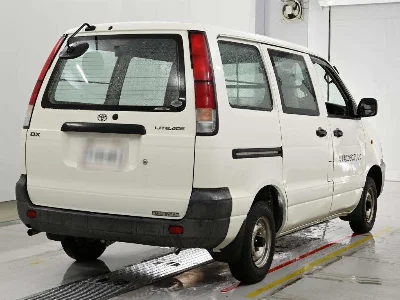 TOYOTA LITE ACE VAN