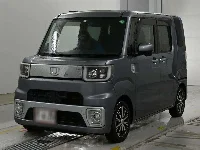 Цена авто Daihatsu Wake с аукционов Японии, номер кузова LA700S, пробег 69 000, оценка 8