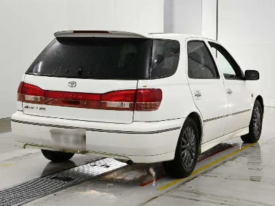 TOYOTA VISTA ARDEO