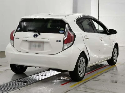 Статистика аукционов Toyota Aqua