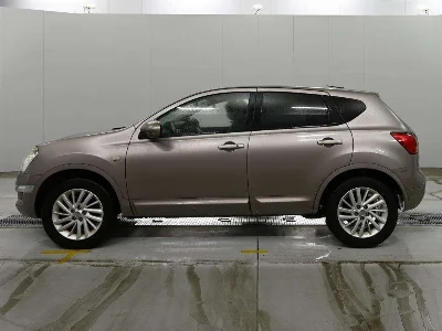 NISSAN DUALIS