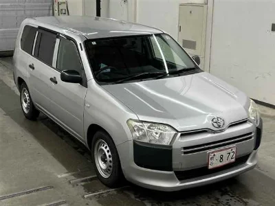TOYOTA SUCCEED