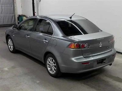 MITSUBISHI GALANT FORTIS