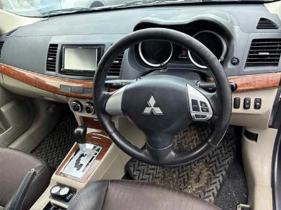 MITSUBISHI GALANT FORTIS