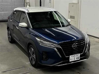NISSAN KICKS