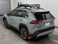 Цена авто Toyota RAV4 с аукционов Японии, номер кузова MXAA54, пробег 20 000, оценка 8