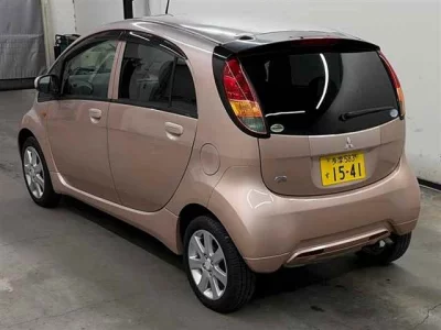 MITSUBISHI I