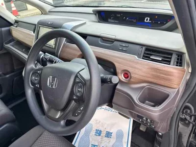 HONDA FREED+