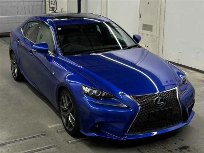 LEXUS IS