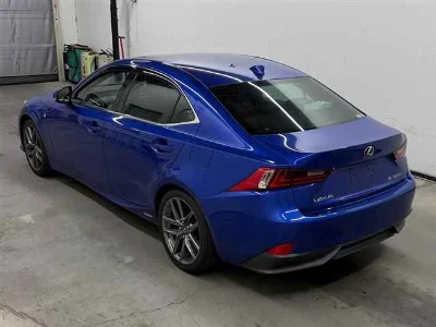LEXUS IS