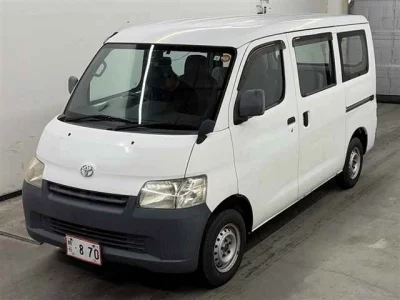 TOYOTA TOWN ACE VAN