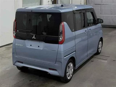 MITSUBISHI EK SPACE