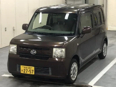 DAIHATSU MOVE CONTE