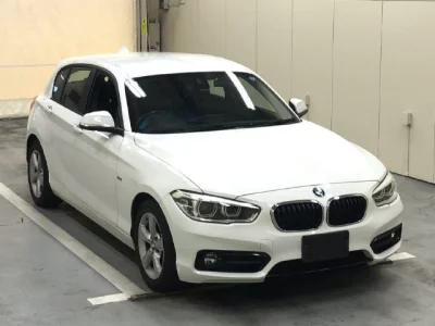 BMW 1 SERIES