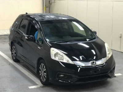 HONDA FIT SHUTTLE