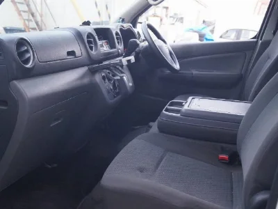 NISSAN CARAVAN