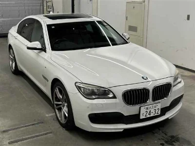 BMW 7 SERIES