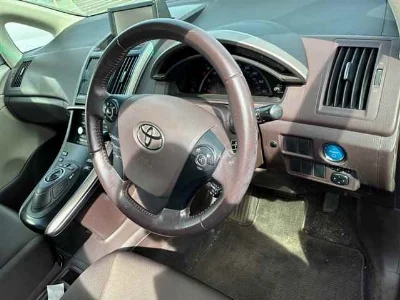 TOYOTA SAI