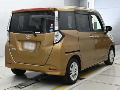 TOYOTA TANK
