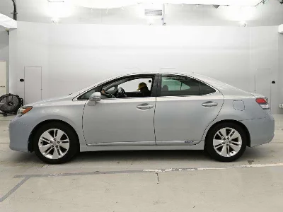 LEXUS HS