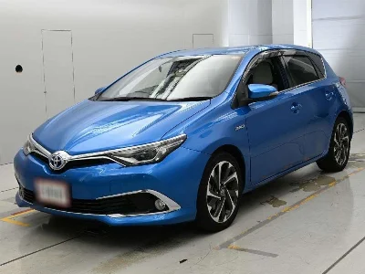TOYOTA AURIS