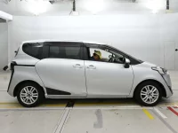 Цена авто Toyota Sienta с аукционов Японии, номер кузова NSP170G, пробег 125 000, оценка 4