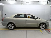 Цена авто Toyota Avensis с аукционов Японии, номер кузова AZT250, пробег 52 000, оценка 2