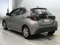 Цена авто Toyota Yaris с аукционов Японии, номер кузова KSP210, пробег 125 000, оценка 8