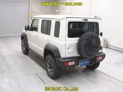 SUZUKI JIMNY NOMADE