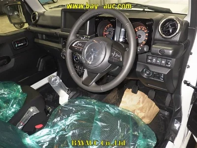 SUZUKI JIMNY NOMADE
