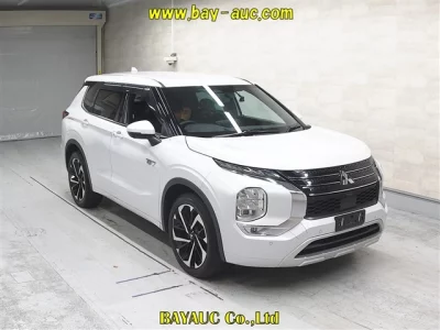MITSUBISHI OUTLANDER PHEV