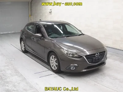 MAZDA AXELA