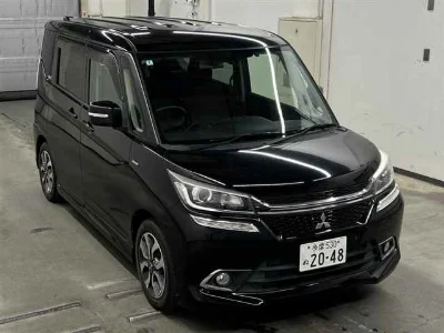 MITSUBISHI DELICA D2