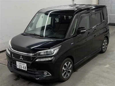 MITSUBISHI DELICA D2