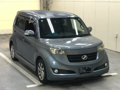 TOYOTA BB