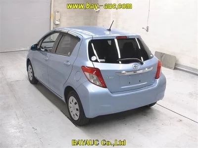 TOYOTA VITZ