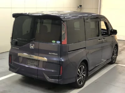 HONDA STEP WAGON