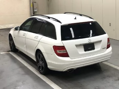 MERCEDES BENZ C CLASS