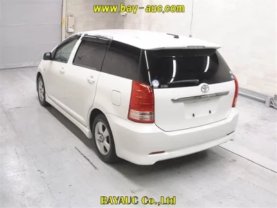 TOYOTA WISH