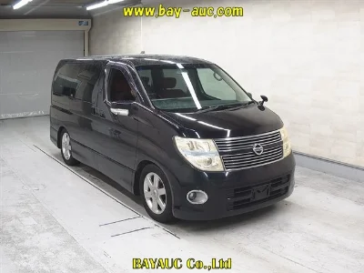 NISSAN ELGRAND