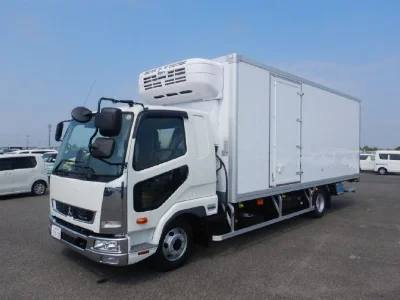 MITSUBISHI FUSO FIGHTER