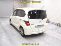 Цена авто Honda Freed с аукционов Японии, номер кузова GB3, пробег 202 000, оценка 2