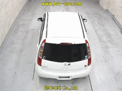 MITSUBISHI COLT