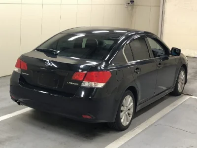 SUBARU LEGACY B4