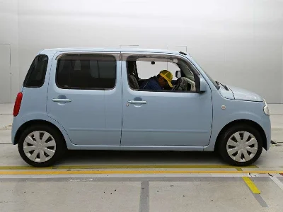 DAIHATSU MIRA COCOA