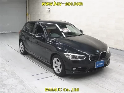 BMW 1 SERIES