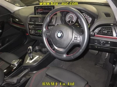 BMW 1 SERIES