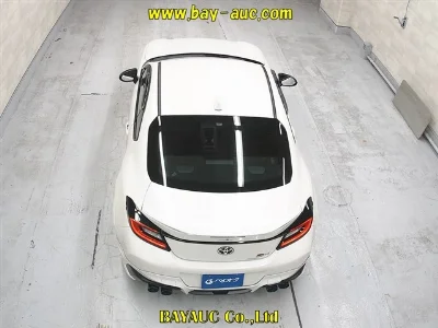 TOYOTA GR86